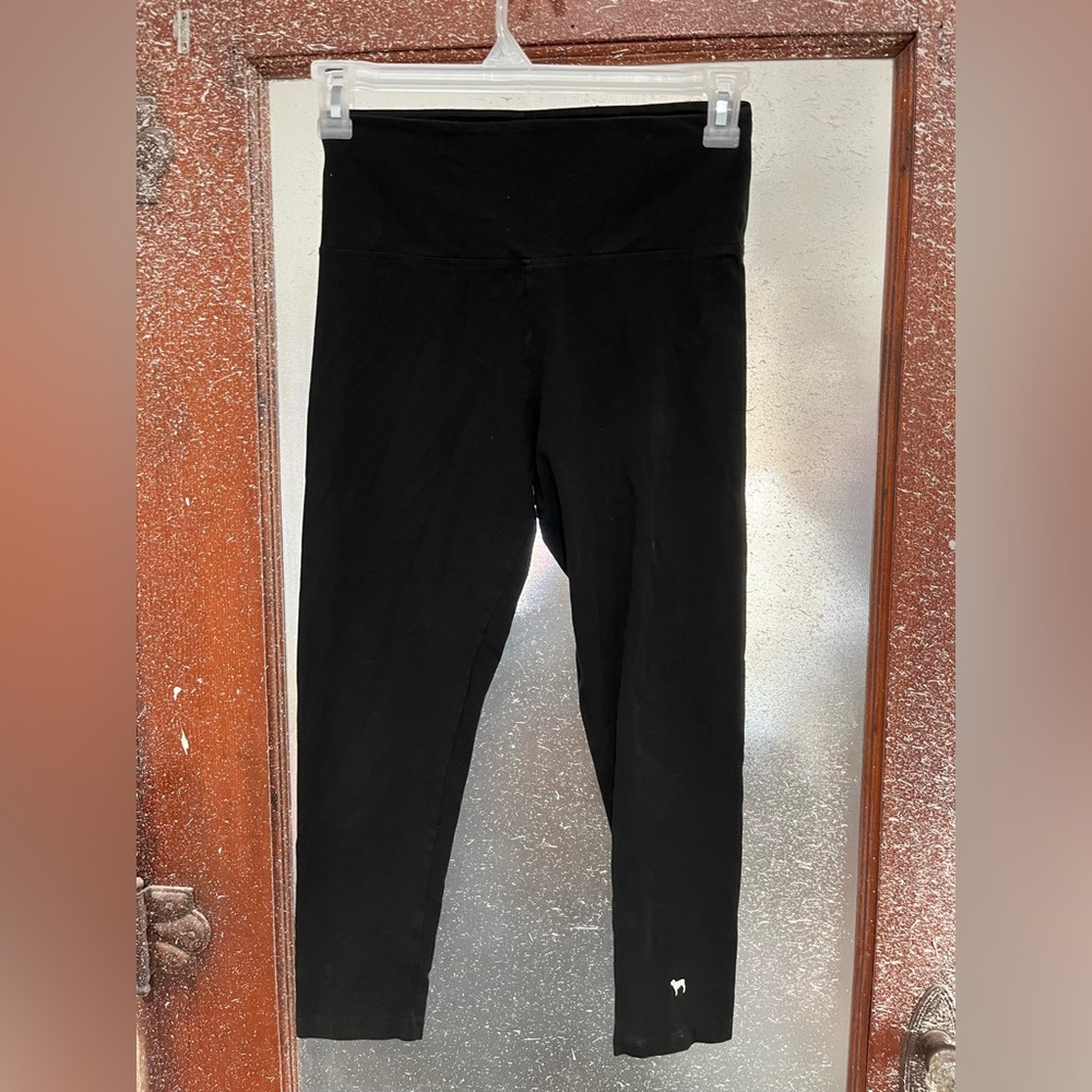 🔴PINK Victoria's Secret Medium Black Leggings